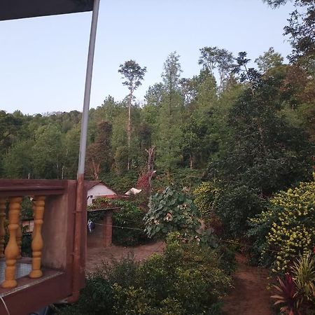 Appartamento Hill Side Estate Madikeri Esterno foto